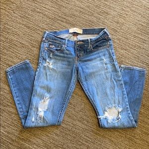 Hollister Oceanside Super Skinny Distressed Jeans